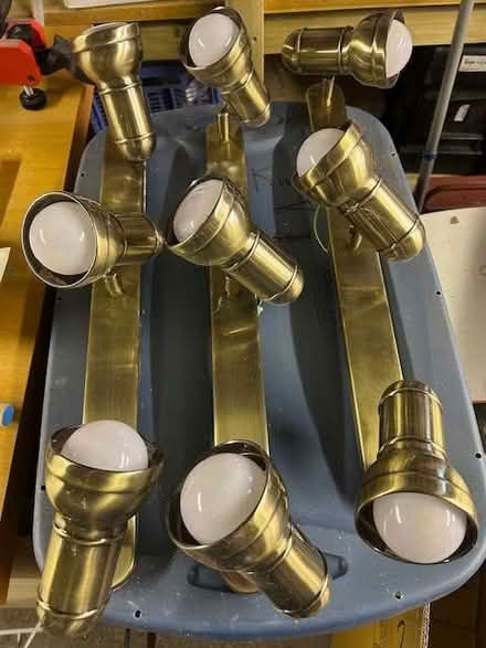 Photo of free Wall/ceiling lamps (Crossgates LD1) #1