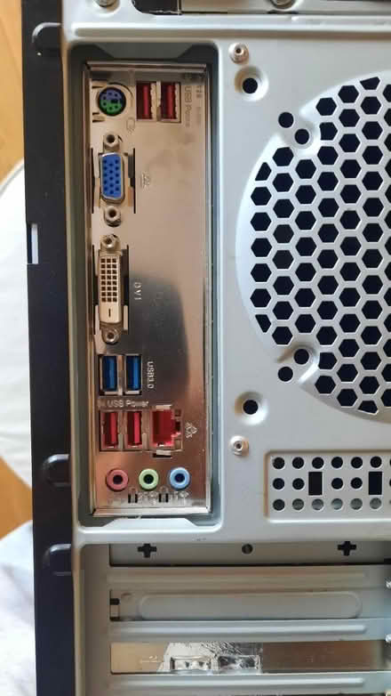 Photo of free Not working computer (Center and Bathurst (Vaughan)) #2