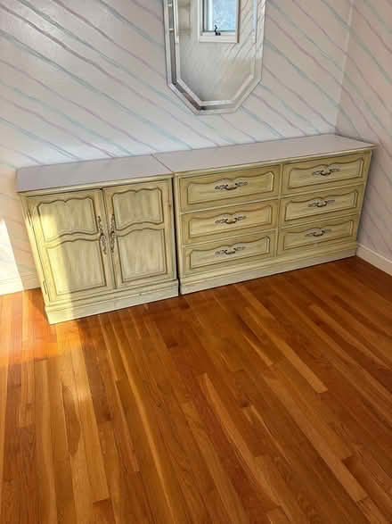 Photo of free Bedroom set (North Randolph) #1