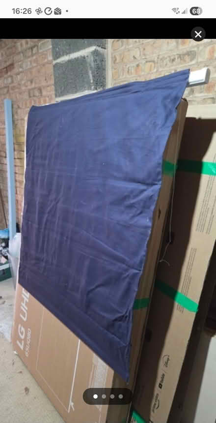 Photo of free blind 107Wx117cmL (CliftonM,YO30) #1