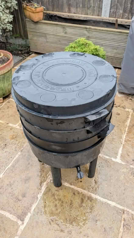 Photo of free Worm composter (E10 7BB) #2