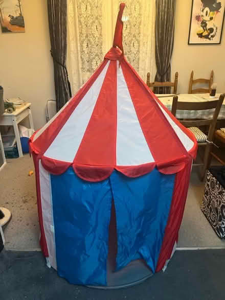 Photo of free Play tent (Gosport PO13) #1