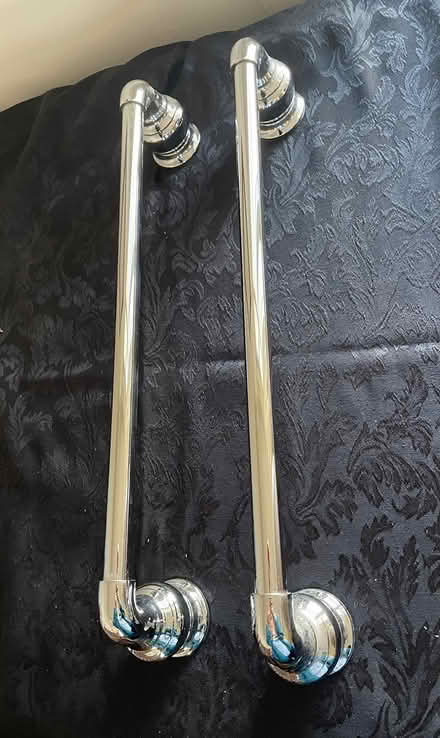 Photo of free 18” towel bars (Bloor Lansdowne) #1