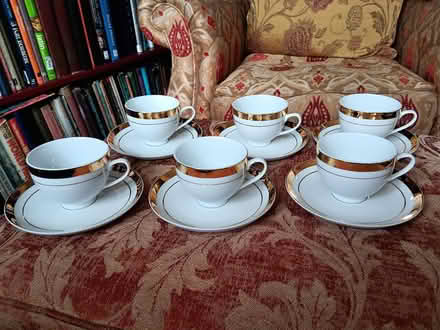 Photo of free Set of 6 Tea Cups & Saucers (Newton Abbot TQ12) #1