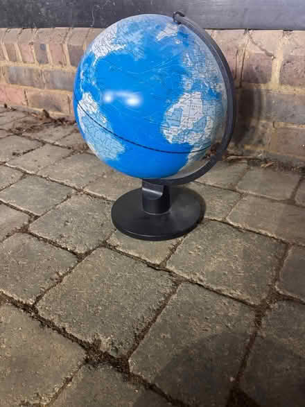 Photo of free Globe (Kings Hill ME19) #1