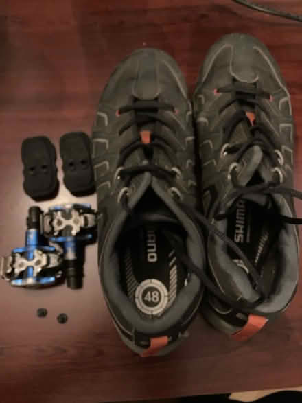 Photo of free Cycling shoe (size 48) and pedals (CV6 - Longford) #2