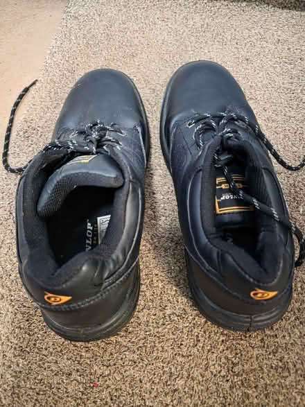 Photo of free Dunlop safety shoes steel toe cap (CT10) #2