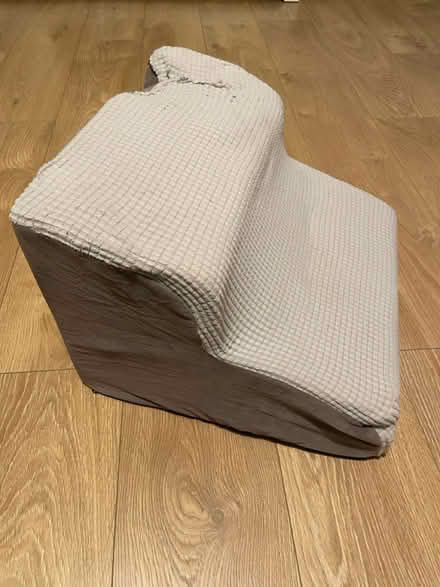 Photo of free Dog steps (Bracknell, RG12) #1