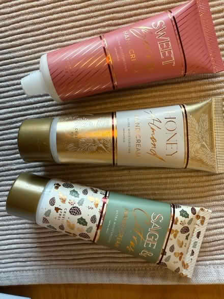 Photo of free 3 handcreams (BS5) #1