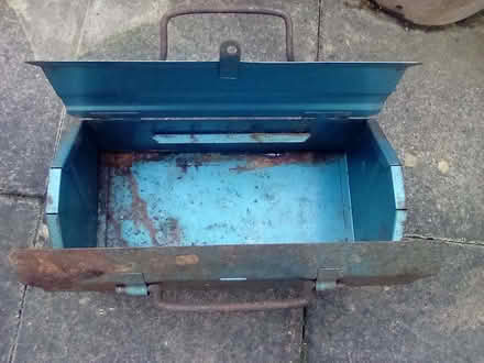 Photo of free metal toolbox - empty (Gledhow LS8) #1