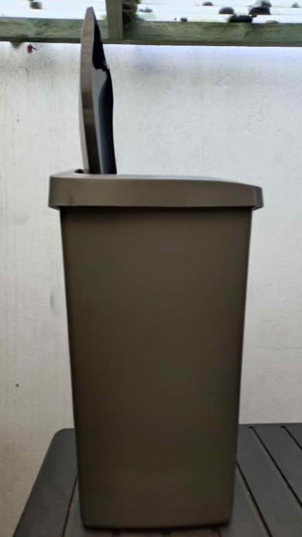 Photo of free Kitchen bin (Two Waters HP3) #2