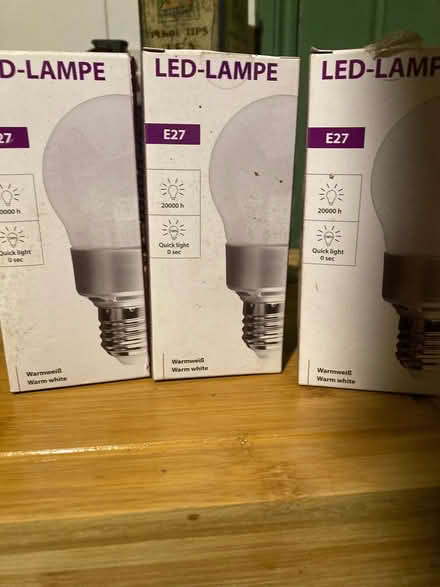Photo of free 3 screw fitting led lightbulbs (Battersea SW11) #1