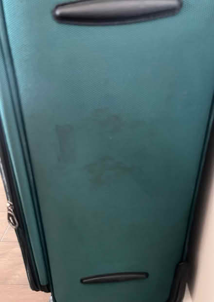 Photo of free Medium sized luggage (Park view\Petworth) #4