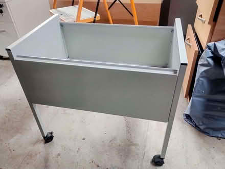 Photo of free hanging storage unit (Colt Hill RG29) #1