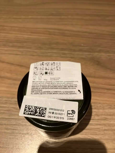 Photo of free Yuzu scented candle (E32ut) #2