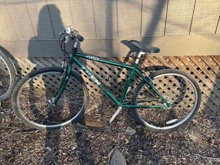 Photo of free 820 Trek Mountain Bike (Ring Rd & North Shore) #1