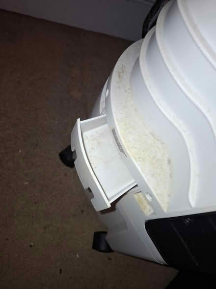 Photo of free Portable cooling unit (BR3 Beckenham Rd tram stop) #3