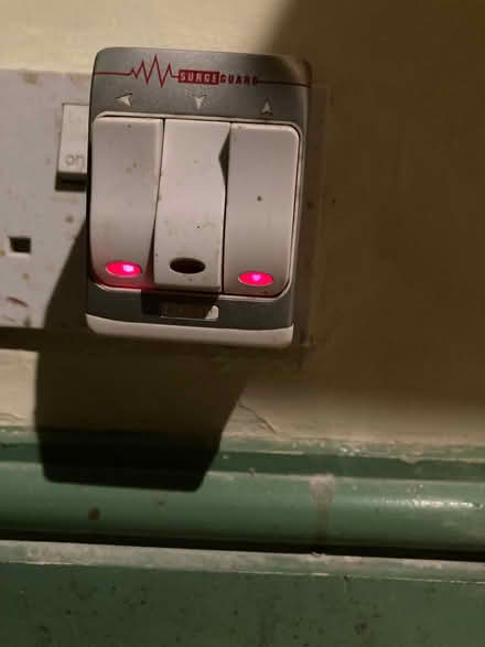 Photo of free 3 way socket adapter (Battersea SW11) #2