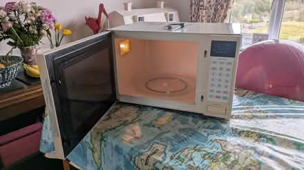 Photo of free Microwave oven 650W (Bollington SK10) #1