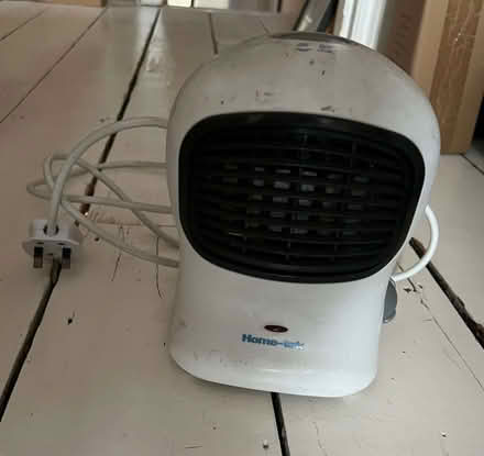 Photo of free Mini fan heater (St Margarets TW1) #1