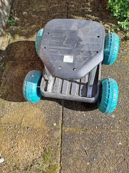 Photo of free Garden cart with wheels (Harefield SO19) #1