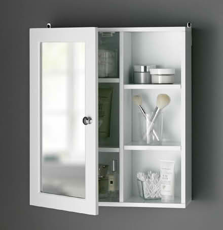 Photo of free Bathroom cabinet (Churchgate EN8) #1