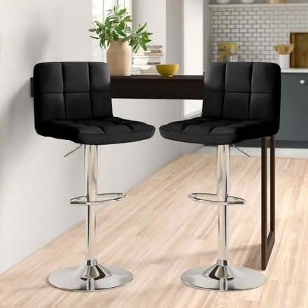 Photo of bar stools (W12 9ax) #1