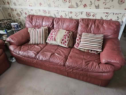 Photo of free Leather 3 Seater Sofa (Bishops Cleeve) #2