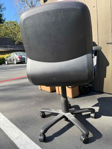 Photo of free Office chair & small desk w shelves (Valencia Avenue, Sunnyvale) #3