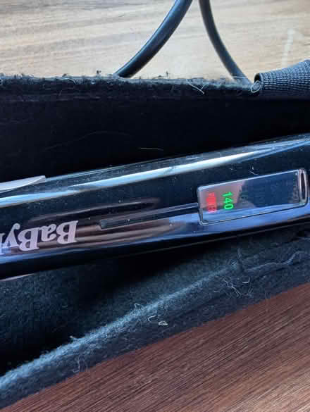 Photo of free Babyliss hair straighteners (Caerau CF5) #2
