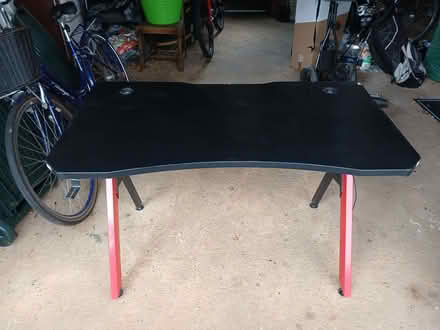 Photo of free Computer Desk (IP5) #1