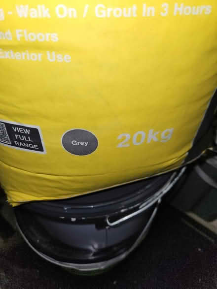 Photo of free 3/4 bag Grey Rapid set tile adhesive (Childwall L16) #2