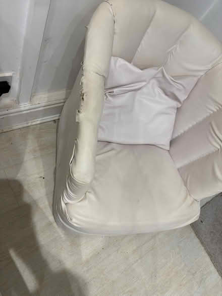 Photo of free Leather and faux leather chair (Stratford-upon-Avon CV37) #4