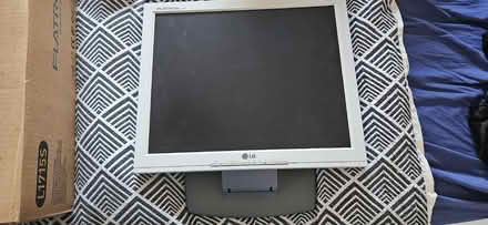 Photo of free 17inch flat screen VGA monitor, RG54AB (Woodley RG5) #1