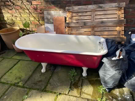 Photo of free Beautiful Cast Iron Bath (Liverpool Edge Lane) #3