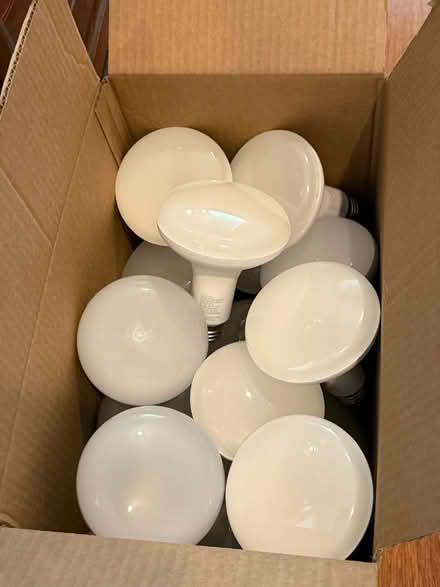 Photo of free Bulbs- floodlights (Annandale, NJ) #1