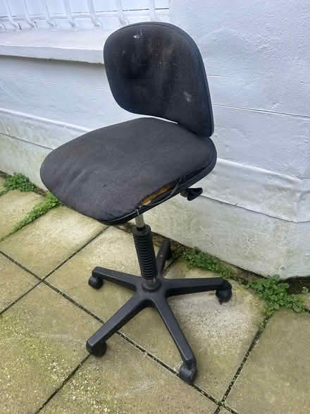 Photo of free Studio chair (Notting Hill Gate W2) #2
