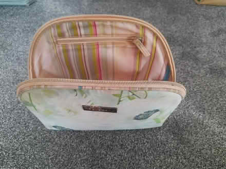 Photo of free Sponge bag (Chesterfield, S41) #1