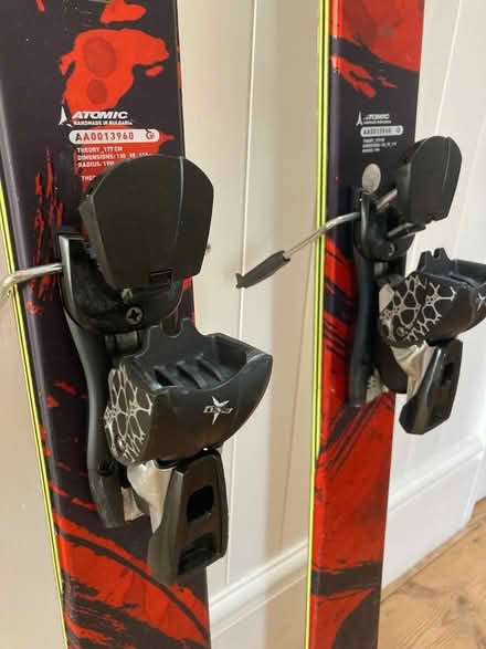 Photo of free Skis & bindings - Atomic Theory 177cm (Chichester PO19) #4