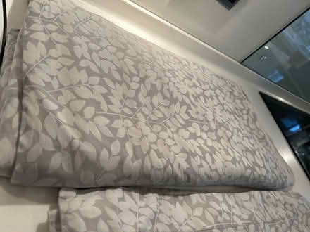 Photo of free Kind size duvet cover & pillowcase (Worsley M28) #3