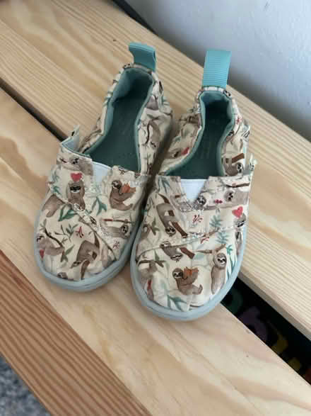 Photo of free Toddler size 6 Tom’s shoes (Los Gatos Blvd x Lark) #1