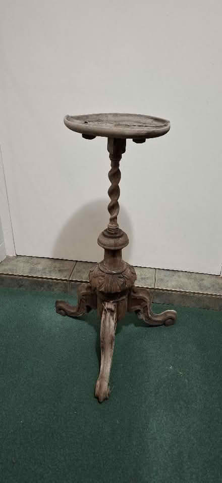 Photo of free Plantstand, hardwood (old) (Harrogate HG1) #4