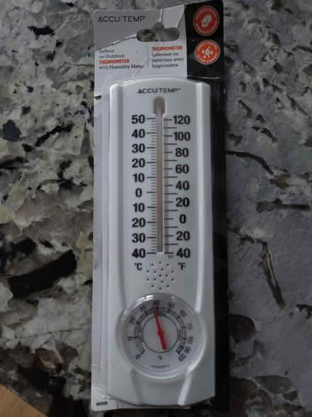 Photo of free Thermometer and humidity gauge (Old Ottawa south) #1