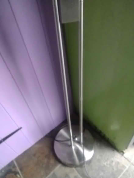 Photo of free UPLIGHTER heavyweight (Sherwood NG5) #1