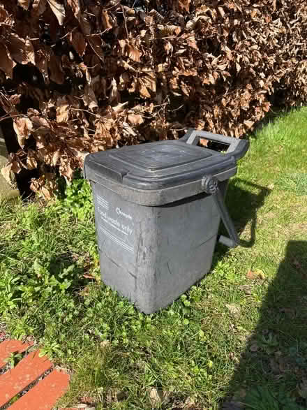 Photo of free Food waste bin (Weston Park) #1