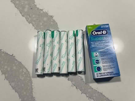 Photo of free Quip Toothbrush Heads/Floss (20020) #1
