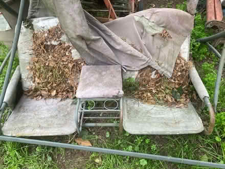 Photo of free Lawn swing (Hayward) #3