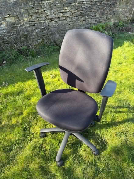 Photo of free Office chair (Beverstone GL8) #1