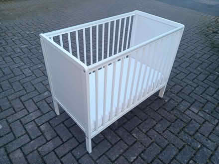 Photo of free Cot (Holyport SL6) #1