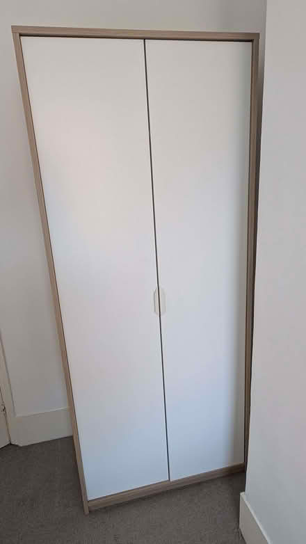 Photo of free 1x TV cabinet, 2x wardrobes 2x divan bases 2x double matress (Clapham Junction SW11) #4